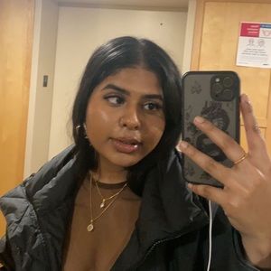 Meet your Posher, Rakavi